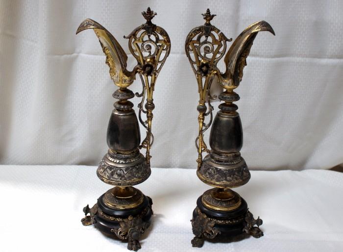 ACCESSORY PIECES FOR MANTEL CLOCK