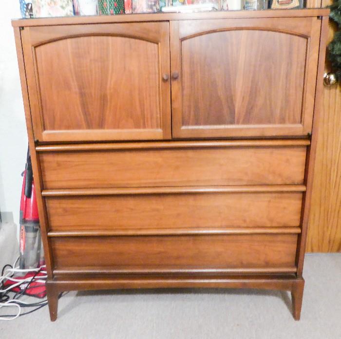 Lane Rhythm Mid-Century walnut highboy with glass top in excellent condition