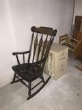 ROCKING CHAIR