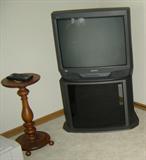 All electronics are in good working order.