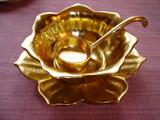 Pickad "Rose and Daisy" all-over-gold 3-piece mayonnaise set.