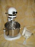 KitchenAid Mixer, White w/ Accessories.
