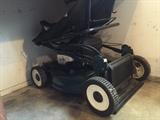 Lawn mower - used 1 season - electric start