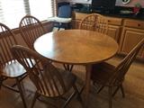 Kitchen set, 5 chairs, 2 leaves 