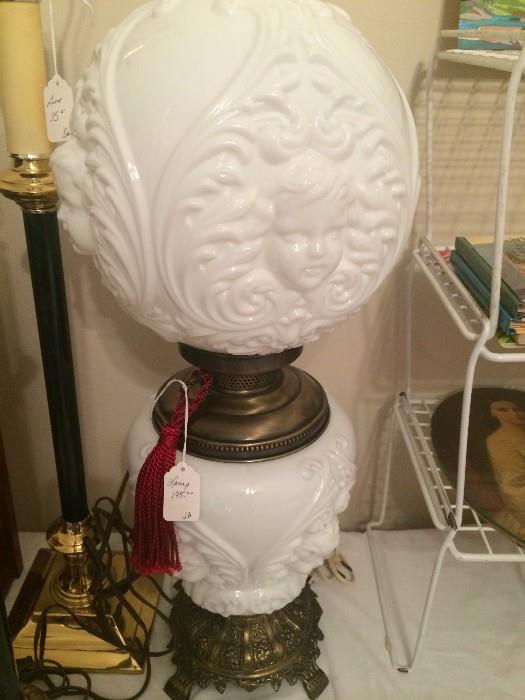 "Gone With the Wind" lamp