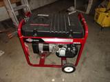 Brand New Briggs and Stratton Elite Series Portable Generator 
         500 Running Watts, 700 Starting Watts