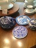 Blue & white items including Blue Willow plates