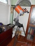 The only thing in this photo for sale is the telescope. It will be at the property for the sale.