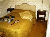 another bed, w accessories