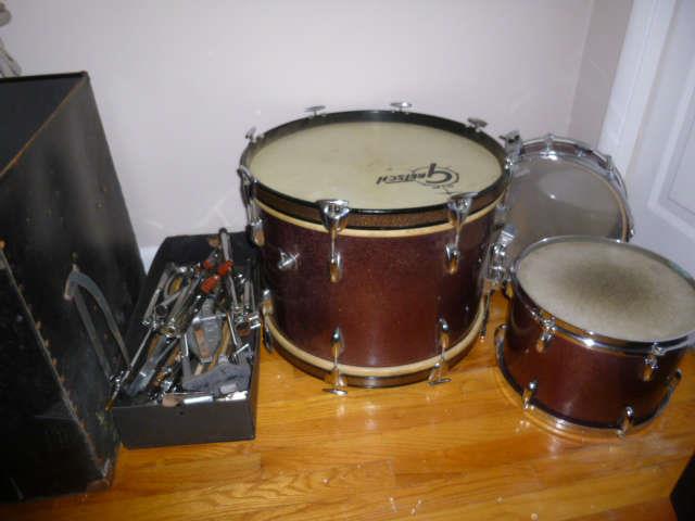 Vintage Gretsch Drum Set - See several more detailed photos here - Call with any questions....SHE IS RARE!