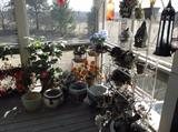 Metal Baker's Rack, Smudge Pot, Lanterns, Great Potting Planters - Plenty to get ready for spring!