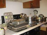 Lot's of Cookware and Bakeware