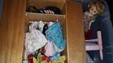 Vintage dolls and accessories
...