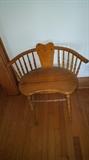 Small dressing seat