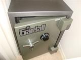 Large safe (please do not touch dial or close door)