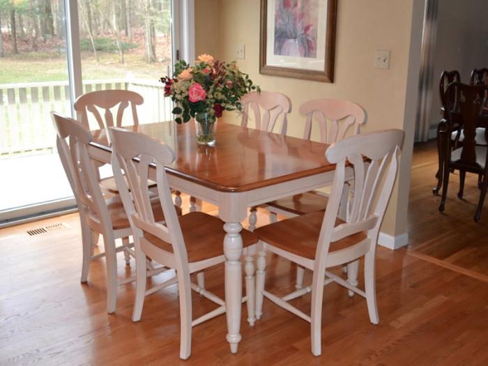 Canadel dining set