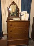 chest of drawers
