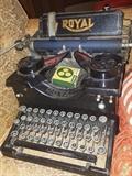 Antique Royal Typewriter
