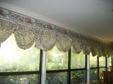 There are many valances of this type.  You could use on nearly any size window.  Over 35' of valance.