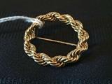 14K Gold Brooch