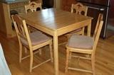 Kitchen table with one leaf and four chairs