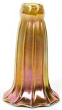 QUEZAL GOLD IRIDESCENT GLASS SHADE, H 4 1/2", DIA 2 3/4"