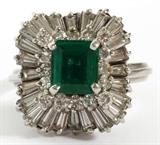 EMERALD, DIAMOND AND PLATINUM CONVERTIBLE RING - PENDANT