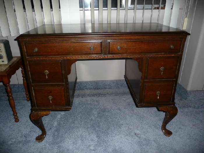Jameston, NY Manufacturer Desk in Very Good Condition