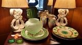 Majolica....Wedgewood, Roseville.........