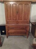 MCM armoire