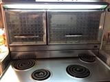 Mid Century Frigidaire "Flair" Oven and Pull-Out Range