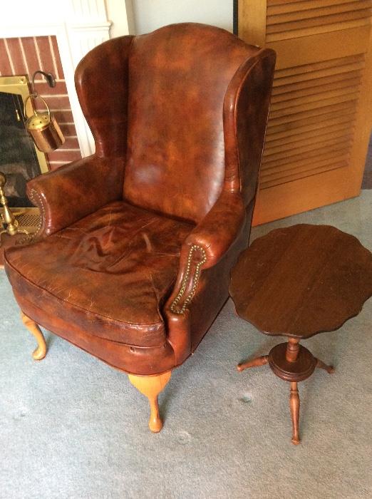 Fleur de Lis Estate Sales in Saint Louis, MO starts on 4/9/2016