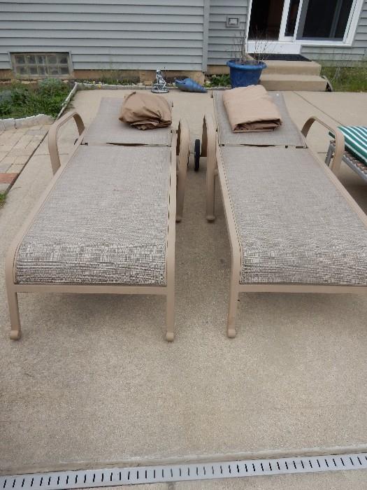 PAIR OF MATCHING CHAISE