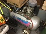 Air compressor in great working condition