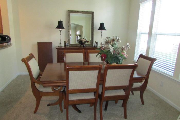 Broyhill Nouvelle Dining Table, 6 Chairs & Sideboard