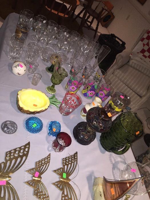 VINTAGE GLASSWARE