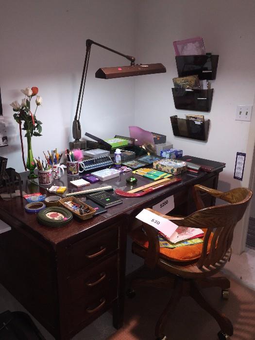 OFFICE SUPPLIES / ANTIQUE PRE-WW2 EXECUTIVE WOOD DESK