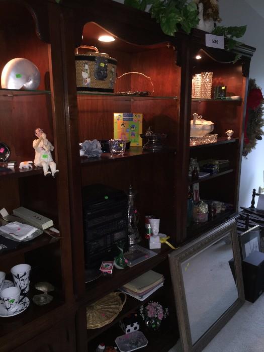 LIGHTED CABINETS BY THOMASVILLE