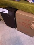 VINTAGE SPEAKERS SET OF 2 IN ORIGINAL BOX