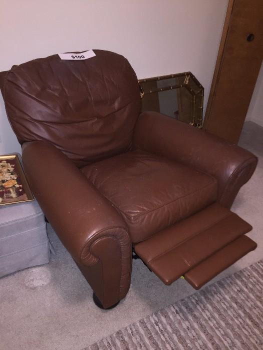 BROWN LEATHER RECLINING CHAIR