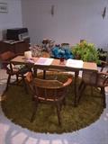 DINNING ROOM TABLE AND CHAIRS