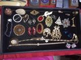 RHINESTONE AND CRYSTAL VINTAGE JEWELRY
