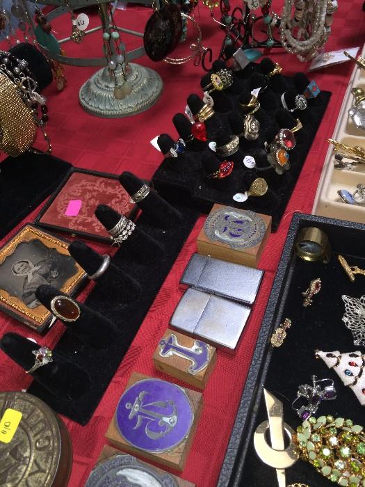 COSTUME AND VINTAGE JEWELRY