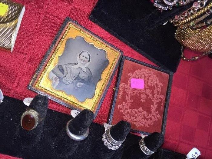 ANTIQUE PICTURE