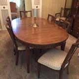 dining table/chairs