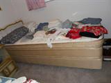 NEW, NEVER SLEPT IN..Contour Electric Adjustable Bed...Twin Long