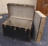 Open view of Trunk with insert