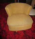 MID CENTURY SIDE CHAIR