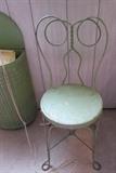 GREEN ICE CREAM CHAIR