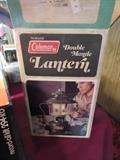 COLEMAN LANTERN 